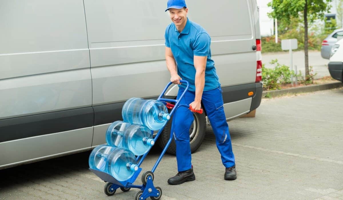 Giao nước uống khu vực Sư Vạn Hạnh Quận 10 – Phục vụ nhanh từ kho Phú Nhuận